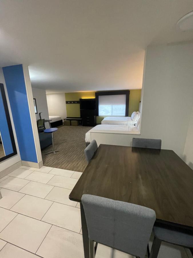 Holiday Inn Express Hotel & Suites Las Vegas By Ihg Buitenkant foto