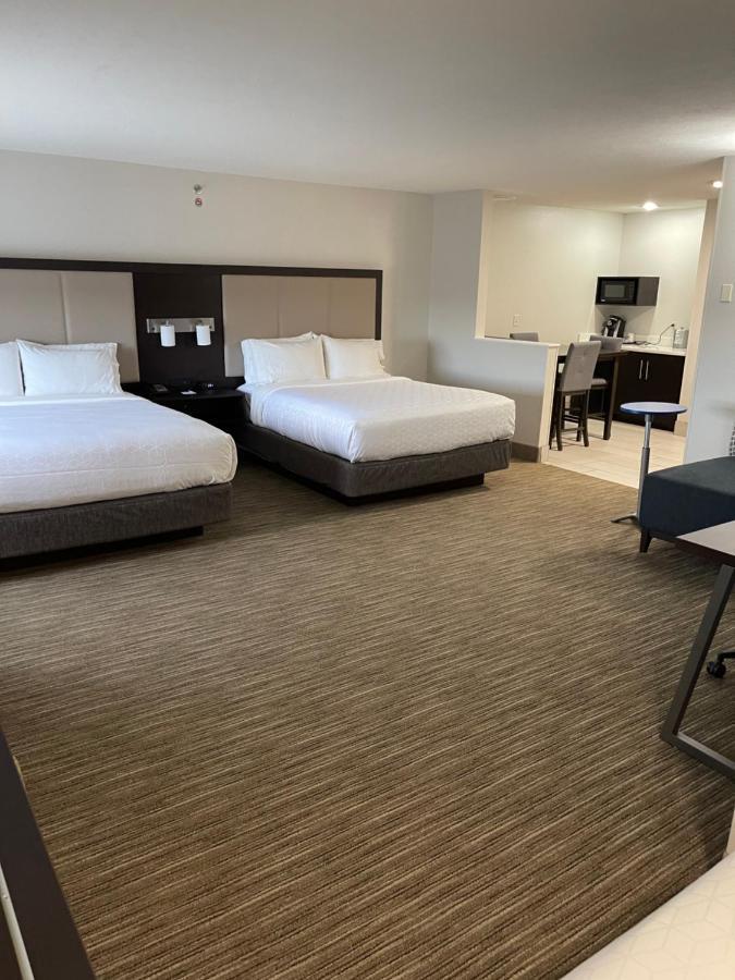 Holiday Inn Express Hotel & Suites Las Vegas By Ihg Buitenkant foto